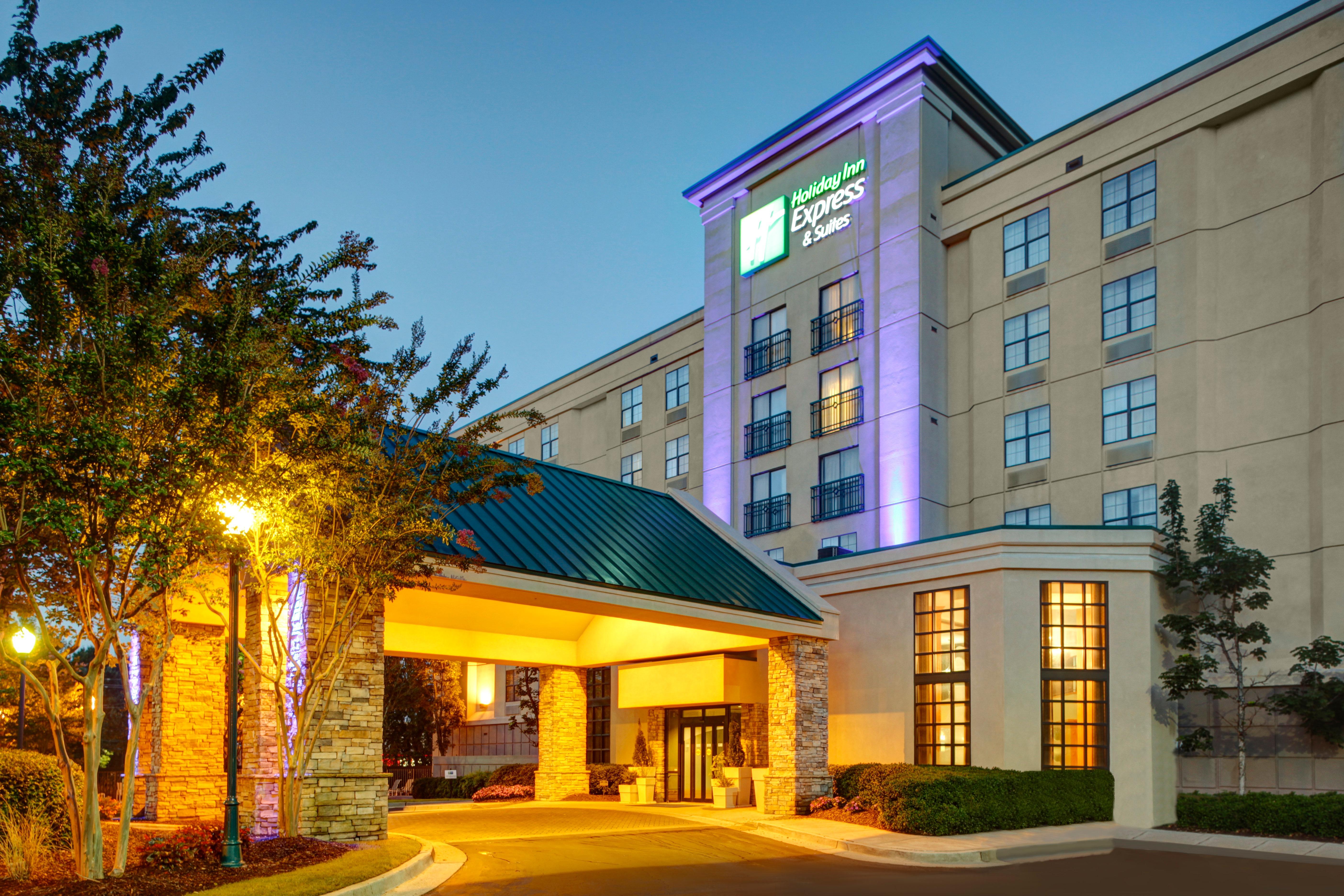 Holiday Inn Express Hotel & Suites Atlanta Buckhead By Ihg Bagian luar foto