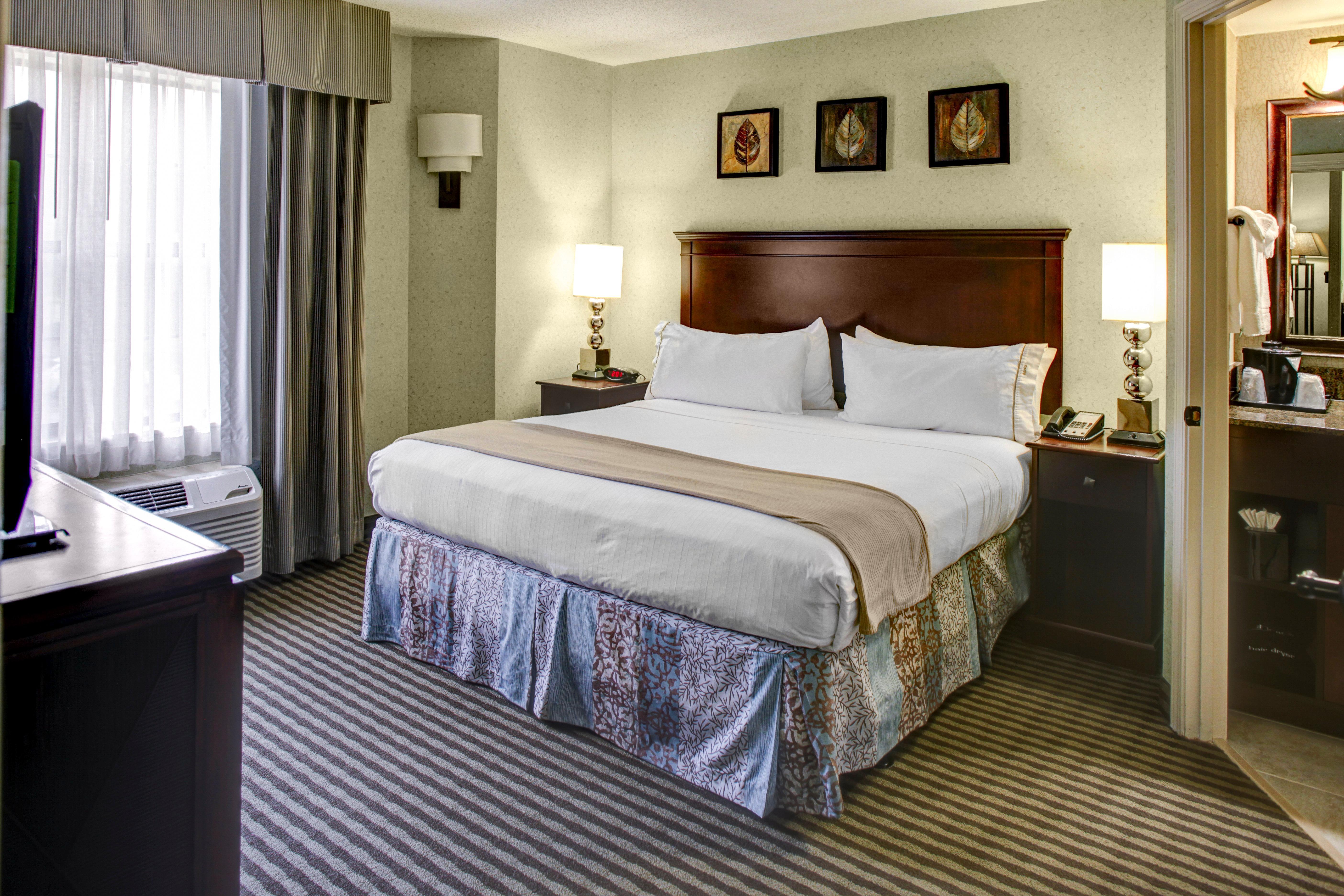 Holiday Inn Express Hotel & Suites Atlanta Buckhead By Ihg Bagian luar foto