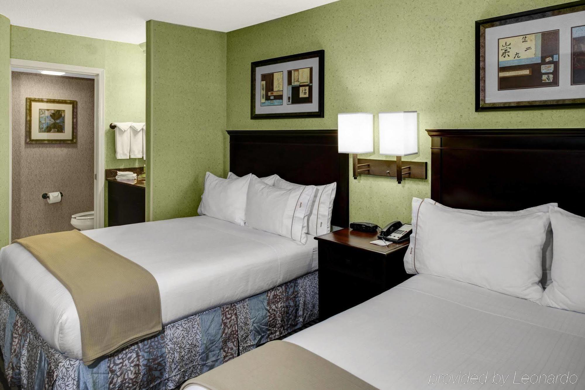Holiday Inn Express Hotel & Suites Atlanta Buckhead By Ihg Bagian luar foto